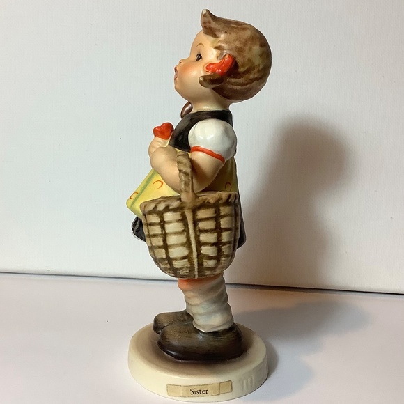 Hummel “Sister” figurine. Vintage - Picture 3 of 6